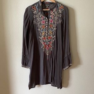 Johnny Was BIYA Long Sleeve Silk Gray Dress